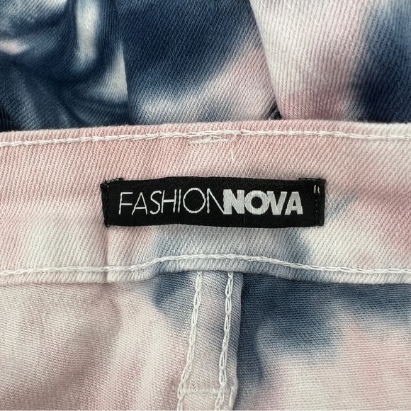 Fashion Nova Pink Blue Tie Dye Skinny Jeans Size 9 Women’s - Picture 2 of 5